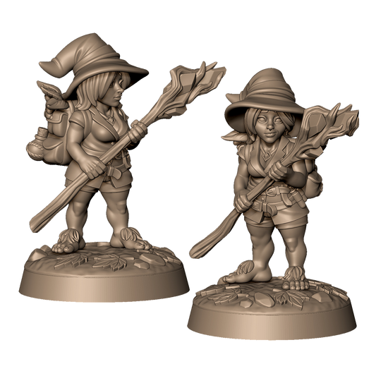 Halfling Mage 2 by Menagerie Miniature