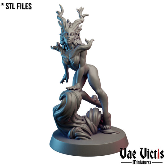 Dryad by Vae Victis Miniatures